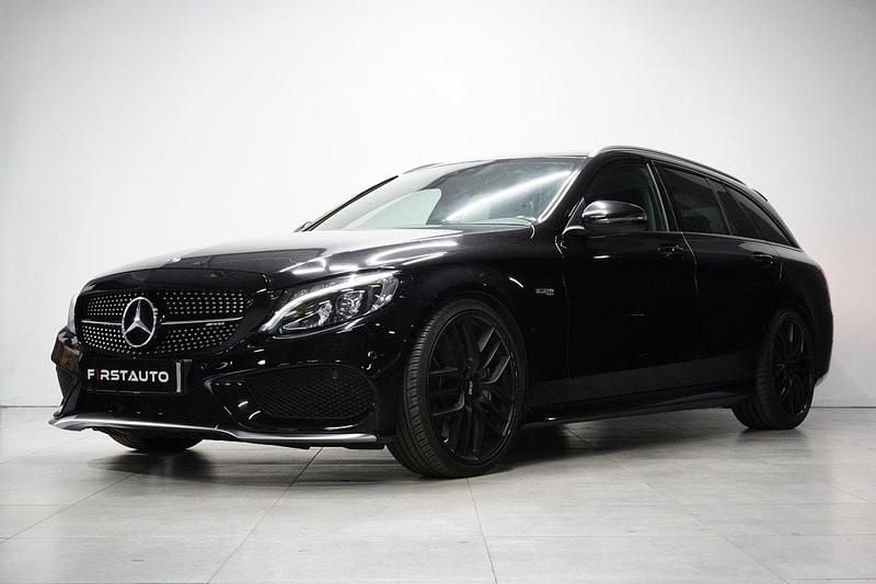 Svart Begagnad 2016 Mercedes C43 AMG AMG line Kombi | 294 900 kr (Marknadspris) - Bild 1/4