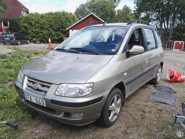 Hyundai matrix 2004