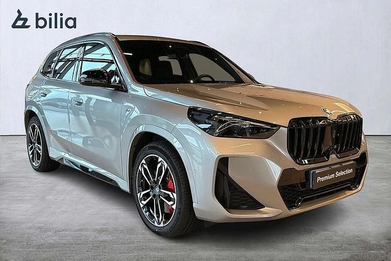 Begagnad BMW X1 M Sport 136 HK (100 kW) 2025 Grå SUV