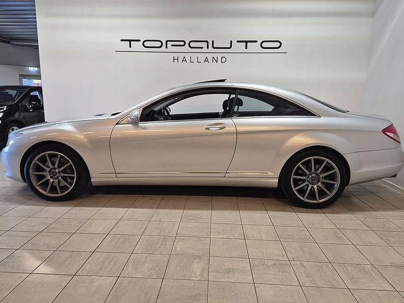Begagnad Mercedes CL500 388 HK (285 kW) 2007 Silver Sportkupé