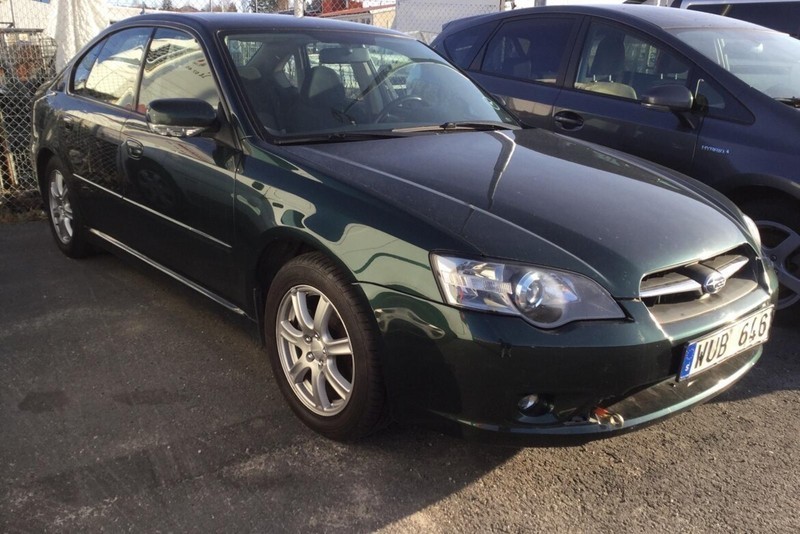 Såld Subaru Legacy 2.5i Sedan (165., begagnad 2005, 9 668