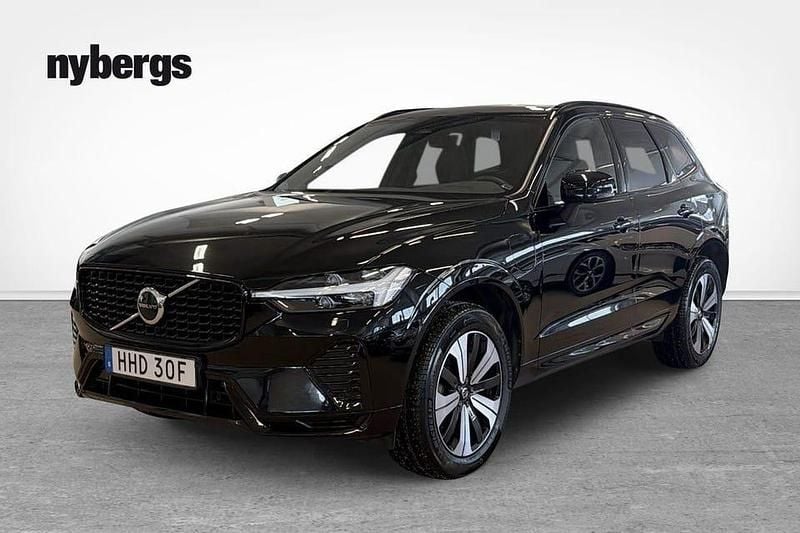 Begagnad Volvo XC60 Plus 355 HK (261 kW) 2023 Svart SUV
