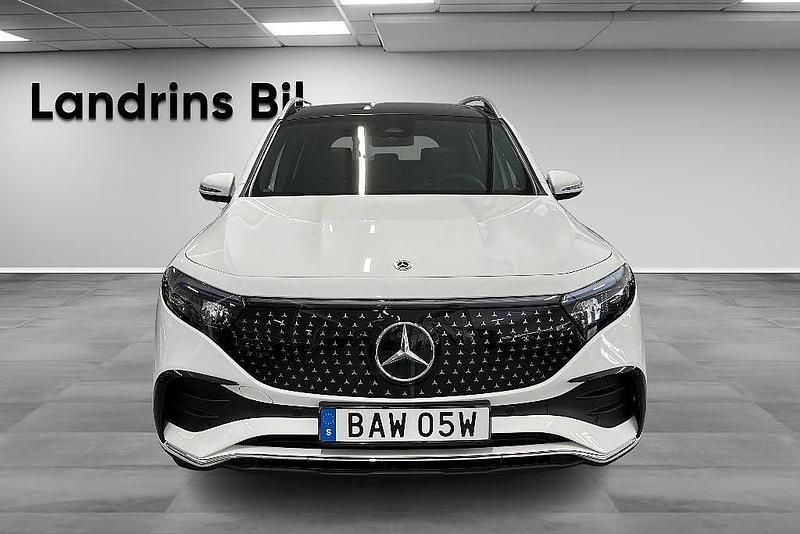 Ny Mercedes EQB300 AMG line 167 kW (228 HK) 2026 Vit SUV