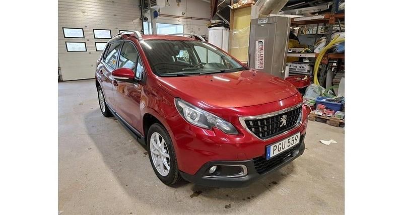 Röd Begagnad 2017 Peugeot 2008 SUV | 124 500 kr (Marknadspris) - Bild 1/4