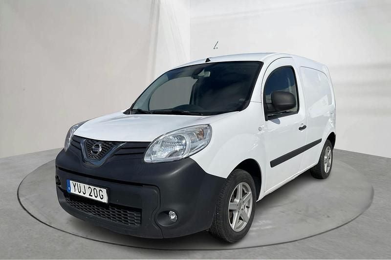 Vit Begagnad 2020 Nissan NV250 Van | 69 000 kr - Bild 1/4
