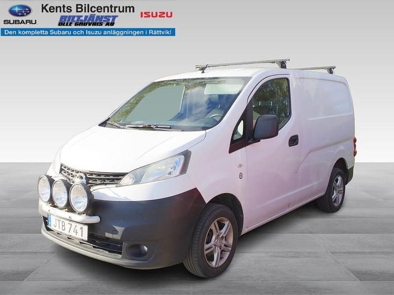 Vit Begagnad 2015 Nissan NV200 Minibuss | 79 500 kr (Marknadspris) - Bild 1/4