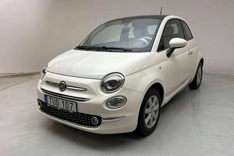 Vit Begagnad 2017 Fiat 500 Lounge | 69 000 kr (Marknadspris) - Bild 1/4