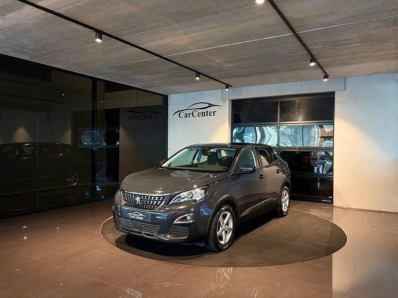 Mörkgrå Begagnad 2017 Peugeot 3008 SUV | 129 000 kr (Marknadspris) - Bild 1/4