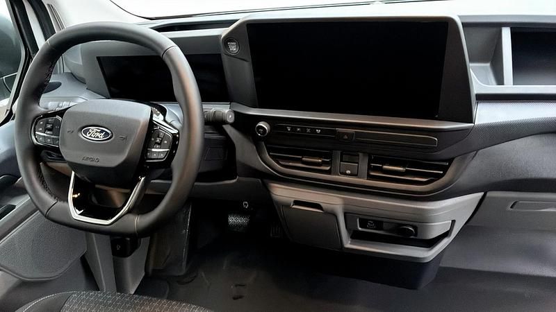 Ny Ford Transit Custom Trend 2025 Frozen white