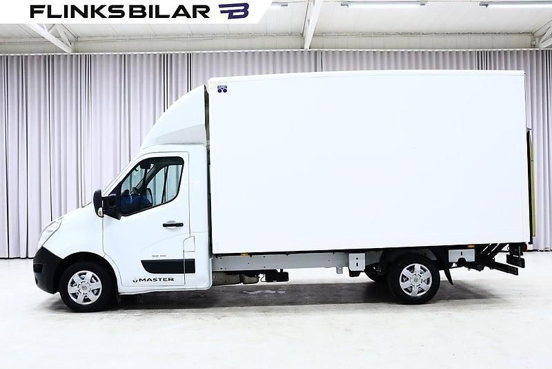 Vit Begagnad 2017 Renault Master Pickup | 199 900 kr - Bild 1/4