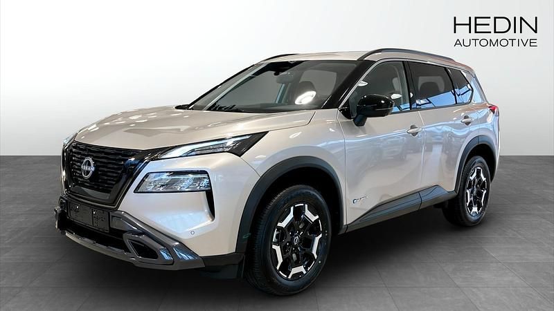 Ny 2025 Nissan X-Trail SUV | 473 400 kr - Bild 1/4
