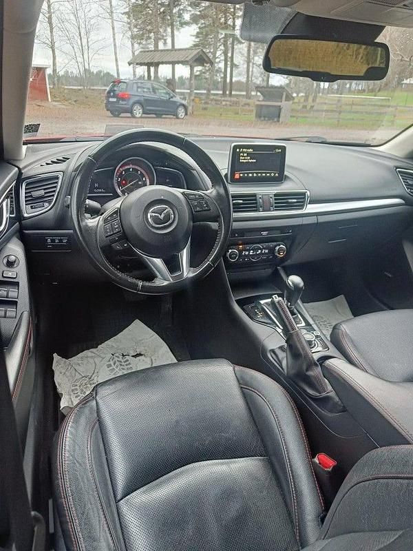 Begagnad Mazda 3 Inclusive 150 HK (110 kW) 2014 Halvkombi