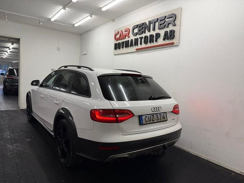 Begagnad Audi A4 Allroad 190 HK (139 kW) 2014 Vit Kombi