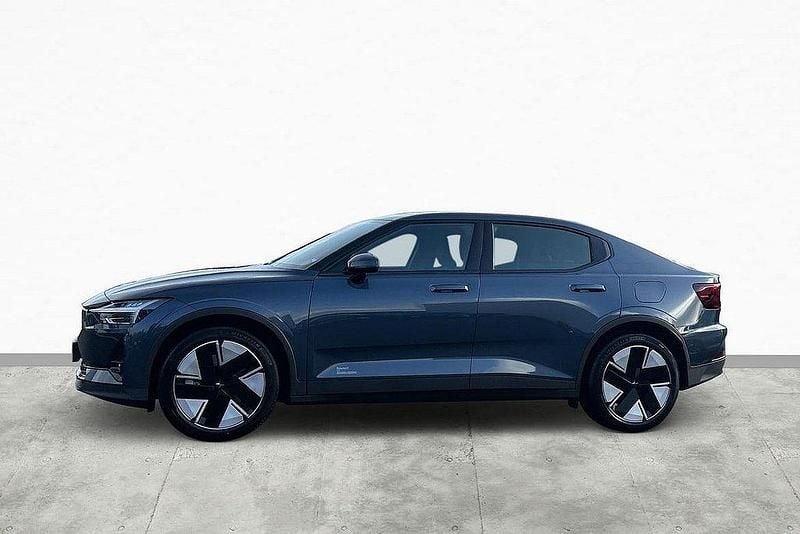 Mörkblå Begagnad 2024 Polestar 2 Pilot Halvkombi | 514 900 kr (Lite dyr) - Bild 1/3