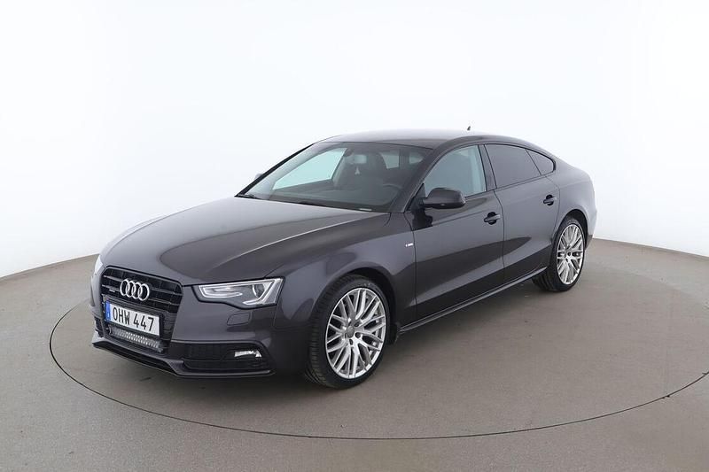 Grå Begagnad 2016 Audi A5 S-Line Sportkupé | 166 000 kr (Bra pris) - Bild 1/3