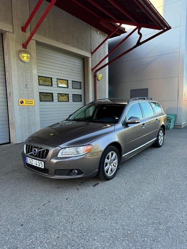 Begagnad Volvo V70 163 HK (119 kW) 2011 Kombi