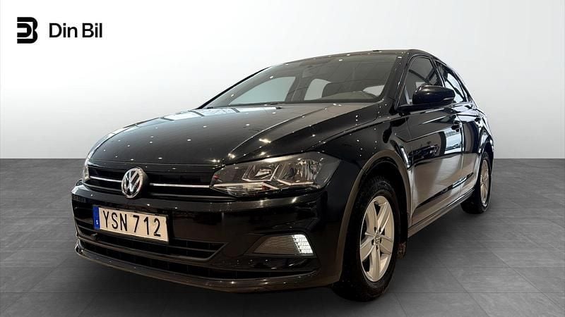 Svart Begagnad 2018 VW Polo Halvkombi | 129 900 kr (Marknadspris) - Bild 1/4
