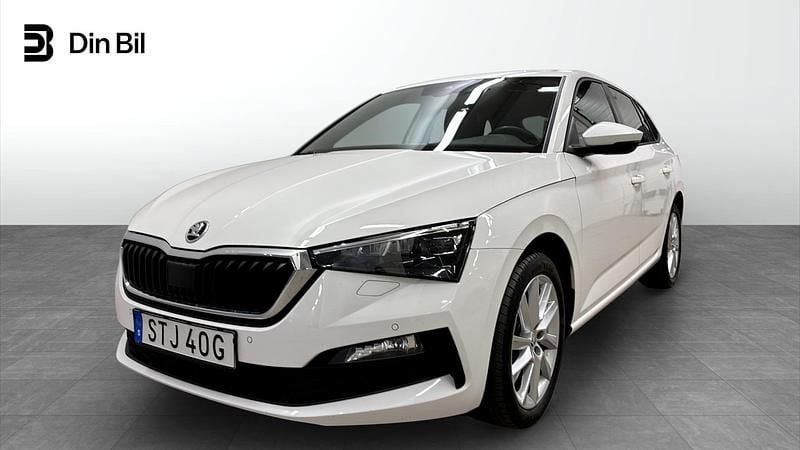 Begagnad Skoda Scala Style 110 HK (80 kW) 2022 Vit Halvkombi