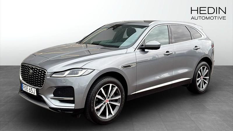 Grå (grey) Begagnad 2021 Jaguar F-Pace S SUV | 419 000 kr - Bild 1/4