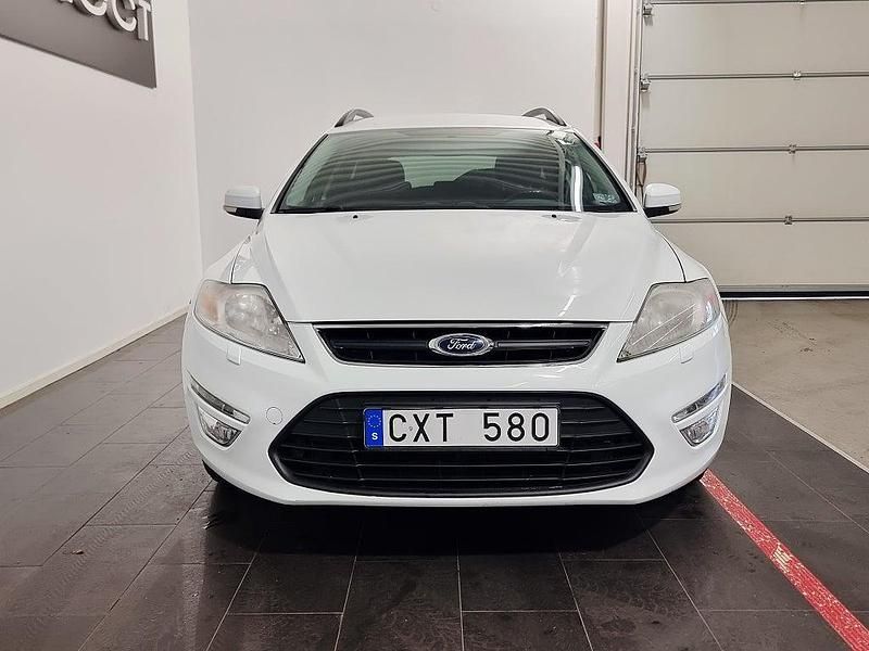 Begagnad Ford Mondeo Trend 116 HK (85 kW) 2011 Vit Kombi