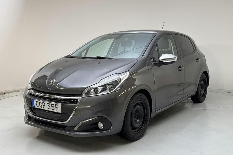 Grå Begagnad 2020 Peugeot 208 Halvkombi | 80 000 kr (Superpris) - Bild 1/4