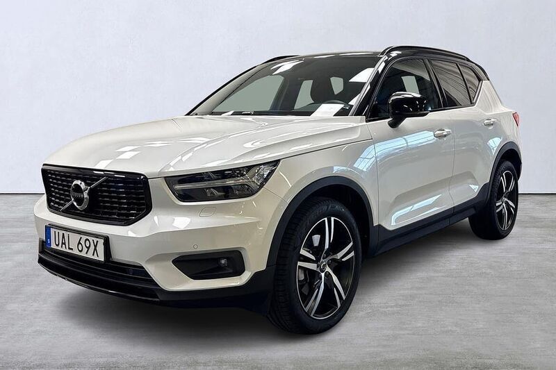 Begagnad 2022 Volvo XC40 SUV | 369 000 kr (Dyr) - Bild 1/4