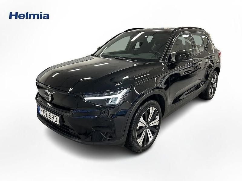 Svart Begagnad 2023 Volvo XC40 Core SUV | 329 000 kr - Bild 1/4
