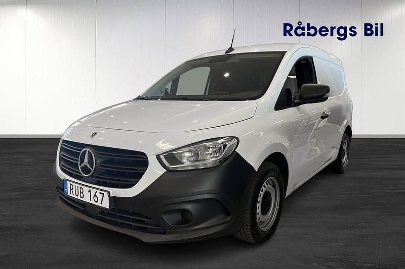 Arktisk vit Begagnad 2022 Mercedes Citan 110 Van | 189 800 kr (Marknadspris) - Bild 1/4