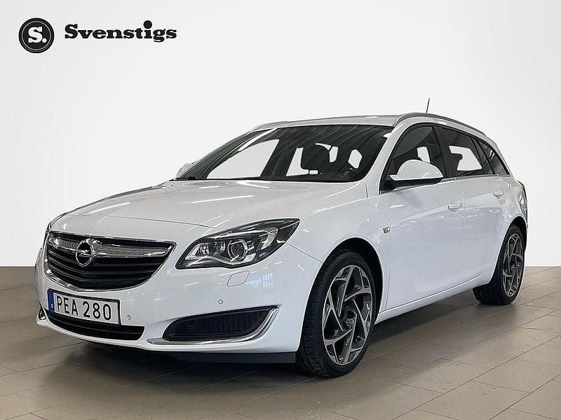 Begagnad Opel Insignia 250 HK (183 kW) 2016 Vit Kombi
