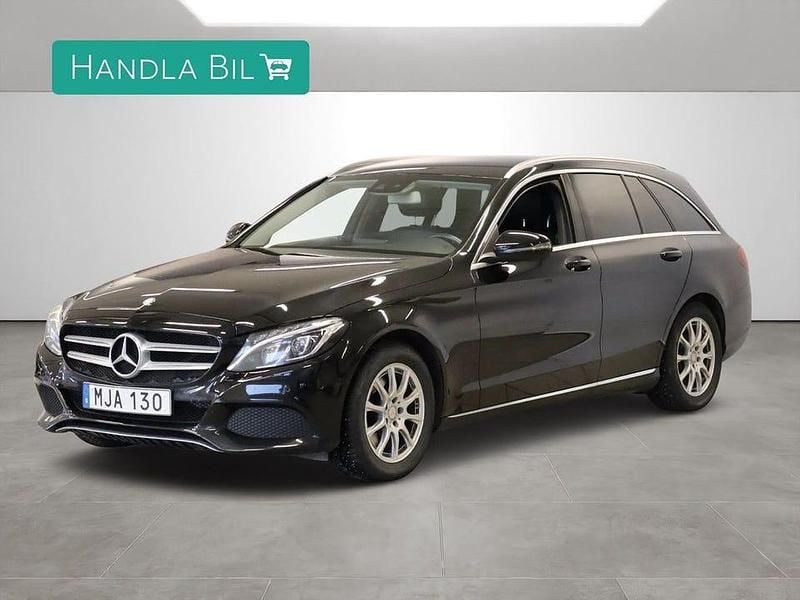 Svart Begagnad 2016 Mercedes C220 Kombi | 149 900 kr (Marknadspris) - Bild 1/4