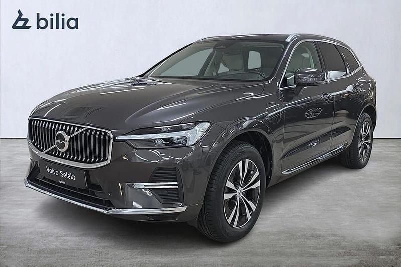Grå Begagnad 2023 Volvo XC60 Core SUV | 379 000 kr - Bild 1/3
