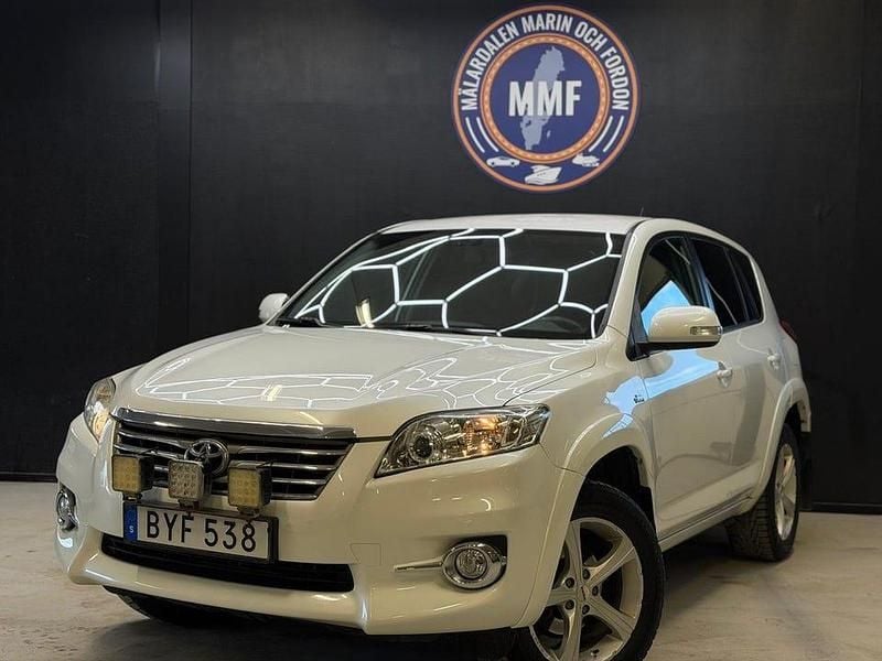 Begagnad Toyota RAV4 150 HK (110 kW) 2010 Vit SUV