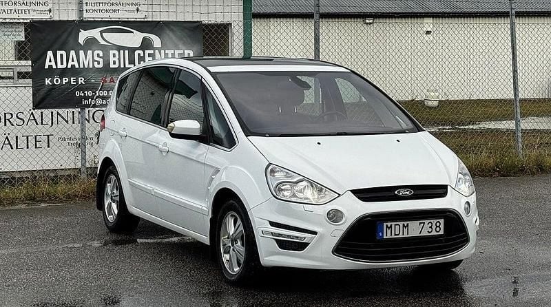 Vit Begagnad 2011 Ford S-MAX Business Edition Minibuss | 79 900 kr (Marknadspris) - Bild 1/4