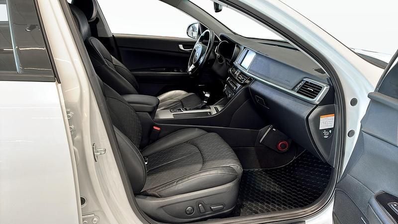 Begagnad Kia Optima Sport 205 HK (150 kW) 2018 Vit Kombi