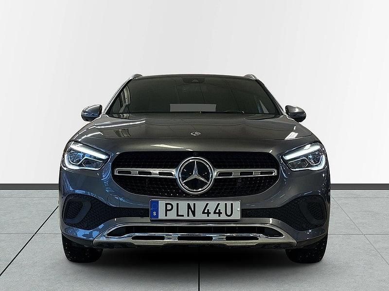Begagnad Mercedes GLA250 218 HK (160 kW) 2022 Mörkgrå SUV