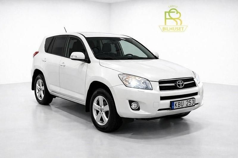 Begagnad Toyota RAV4 Multidrive S 158 HK (116 kW) 2009 Vit SUV