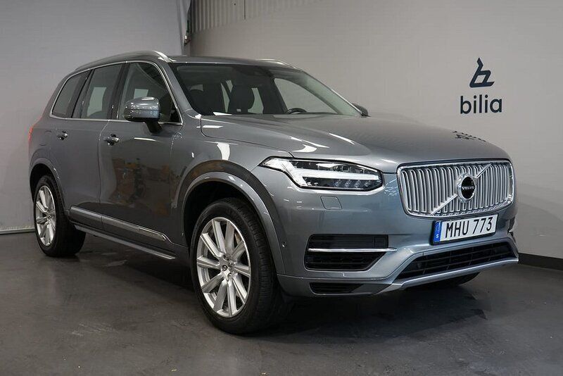 Grå Begagnad 2016 Volvo XC90 Inscription SUV | 374 900 kr (Bra pris) - Bild 1/3