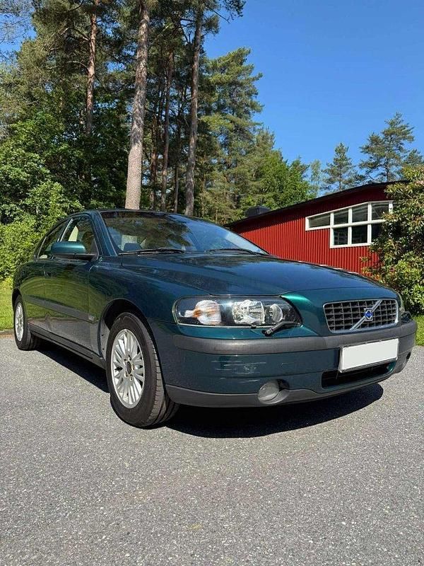 Begagnad 2003 Volvo S60 Sedan | 49 500 kr (Marknadspris) - Bild 1/4