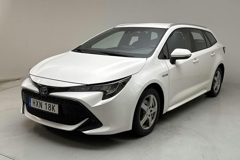 Vit Begagnad 2019 Toyota Corolla Kombi | 189 000 kr (Superpris) - Bild 1/4