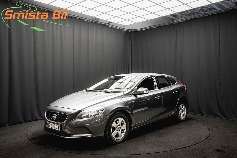 Begagnad Volvo V40 116 HK (85 kW) 2013 Grå Halvkombi