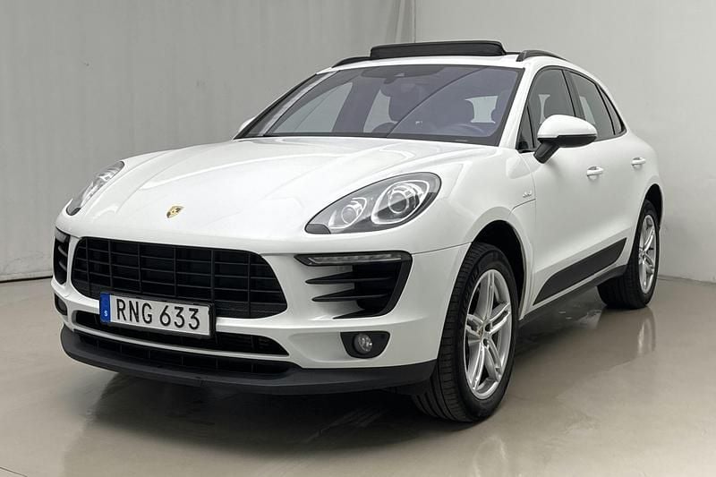 Vit Begagnad 2016 Porsche Macan SUV | 274 000 kr - Bild 1/4