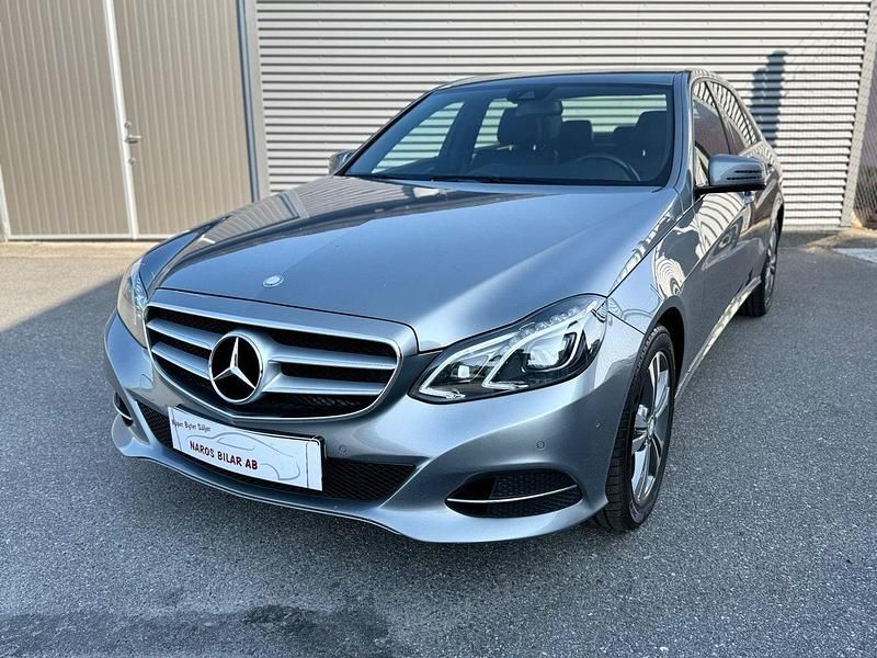 Silver Begagnad 2014 Mercedes E250 Avantgarde Sedan | 184 900 kr (Marknadspris) - Bild 1/4