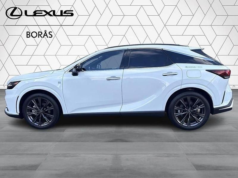 Begagnad Lexus RX450h Sport Design Packet 313 HK (230 kW) 2025 Vit SUV