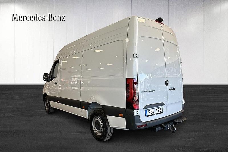 Ny Mercedes E-Sprinter 150 kW (204 HK) 2025 Vit Van