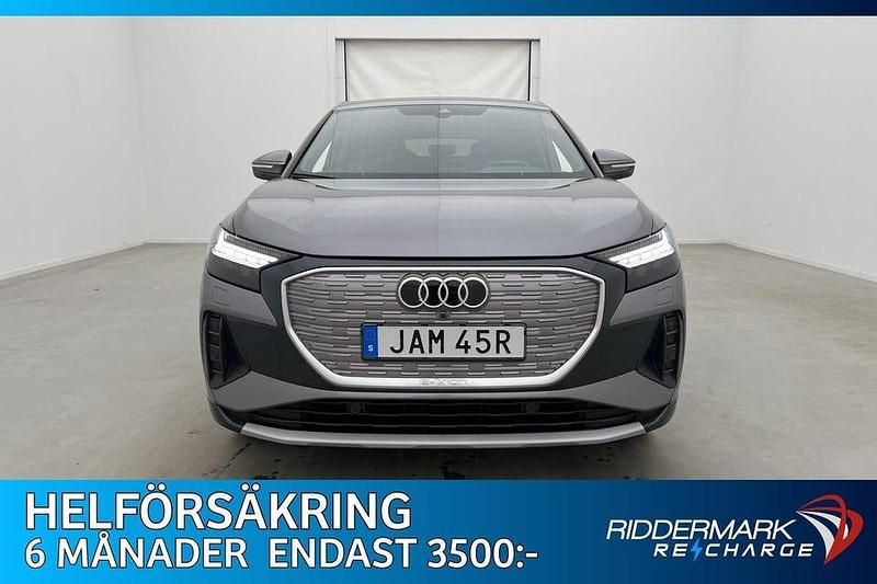 Begagnad Audi Q4 Sportback e-tron 219 kW (299 HK) 2023 Grå SUV