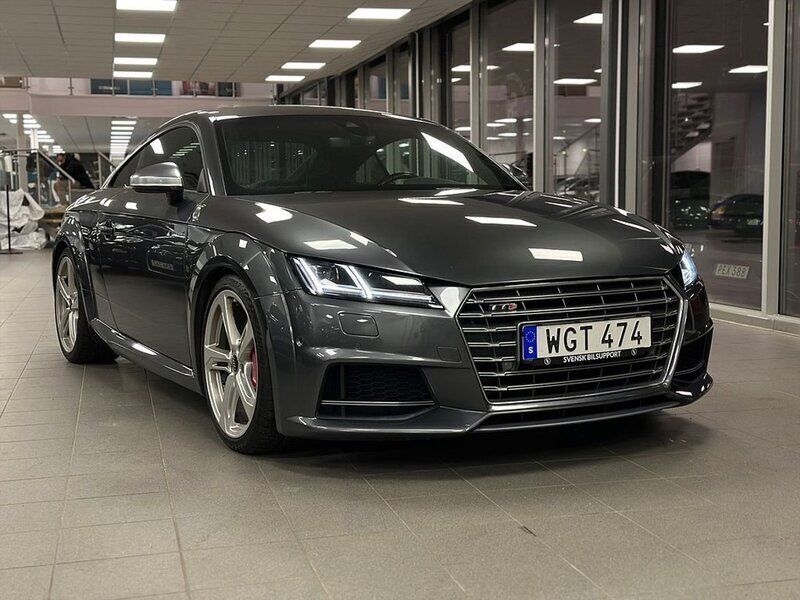 Svart Begagnad 2015 Audi TTS Sportkupé | 309 900 kr - Bild 1/3