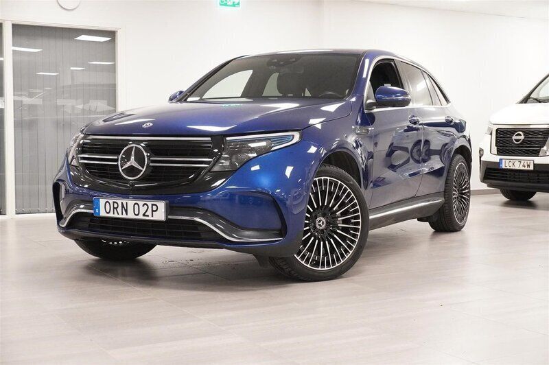 Blå Begagnad 2020 Mercedes EQC400 Premium Plus SUV | 399 800 kr (Marknadspris) - Bild 1/4