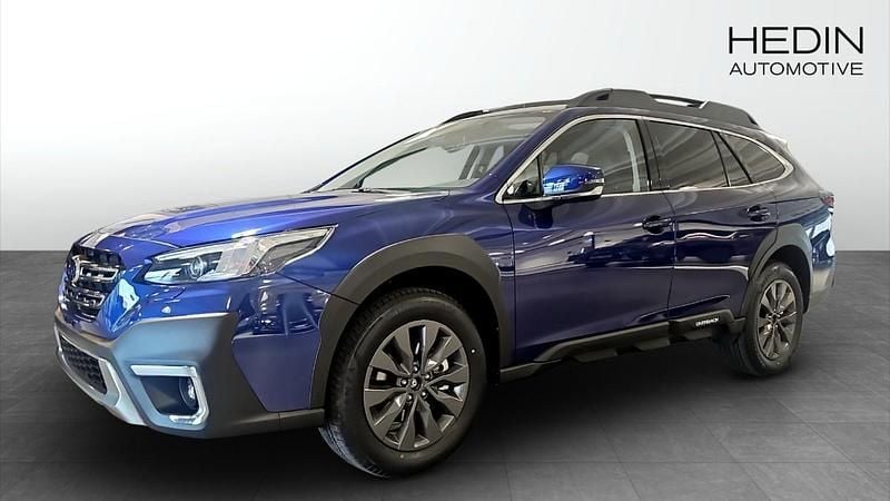 Blå (blue) Ny 2025 Subaru Outback SUV | 444 900 kr - Bild 1/4