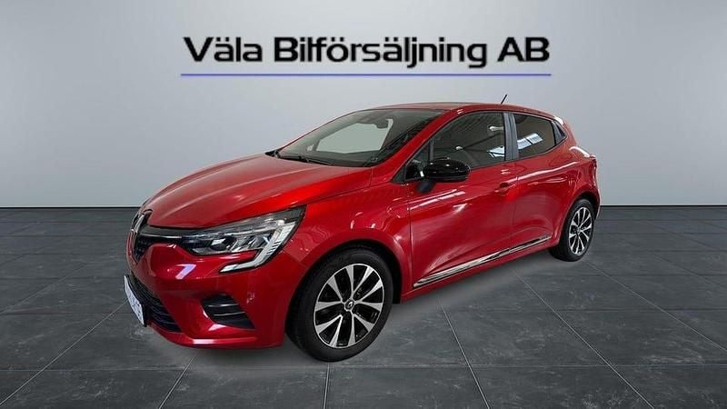 Röd Begagnad 2020 Renault Clio V Zen Halvkombi | 149 900 kr (Marknadspris) - Bild 1/4