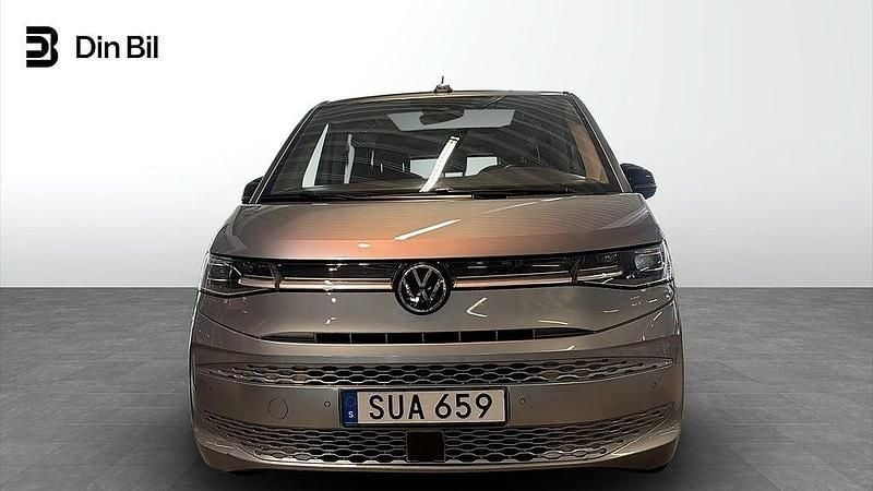 Begagnad VW Multivan Life 150 HK (110 kW) 2021 Blå Van